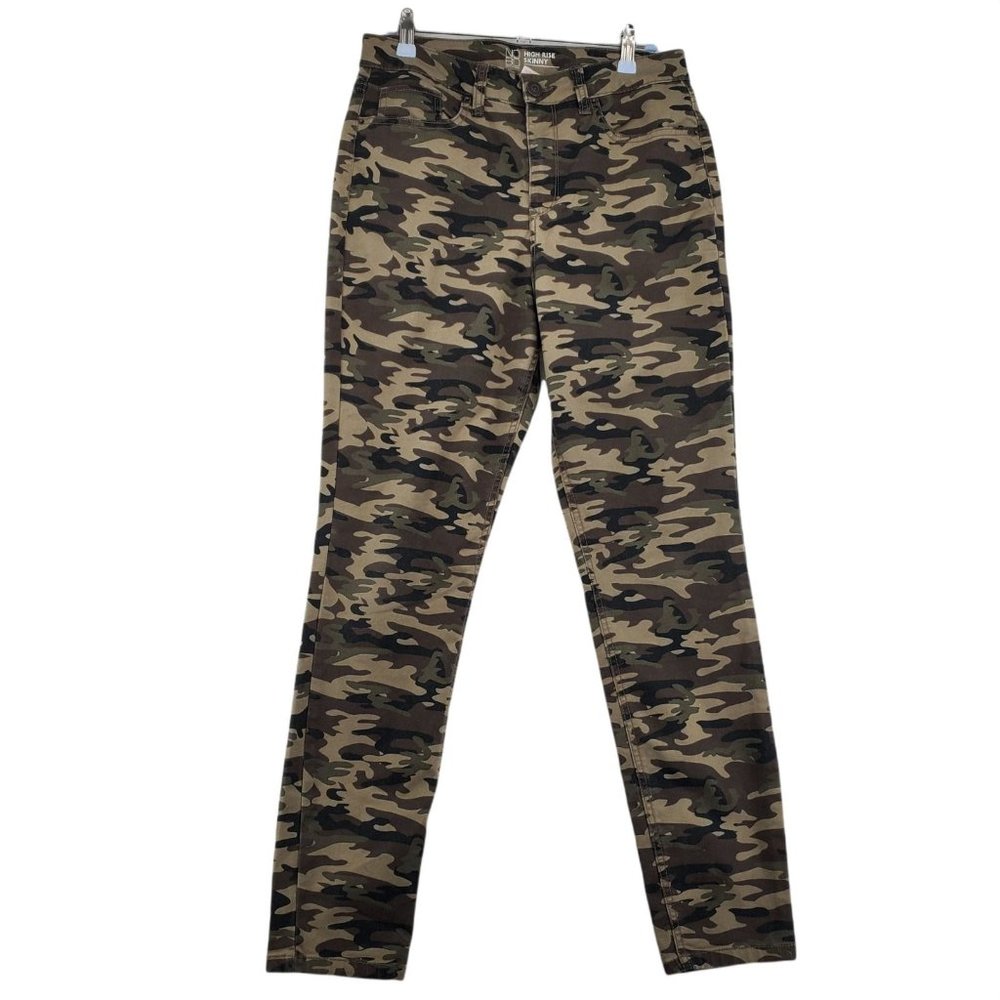 No Boundaries Jeans Women's Denim Tapered Leg Stretch Camouflage Green 11